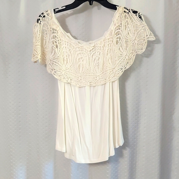 Off The Shoulder Top - Picture 1 of 8